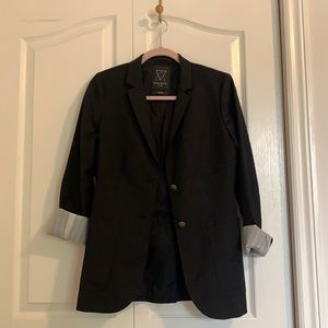 Black blazer with sleeve detail